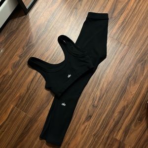 black alo yoga set